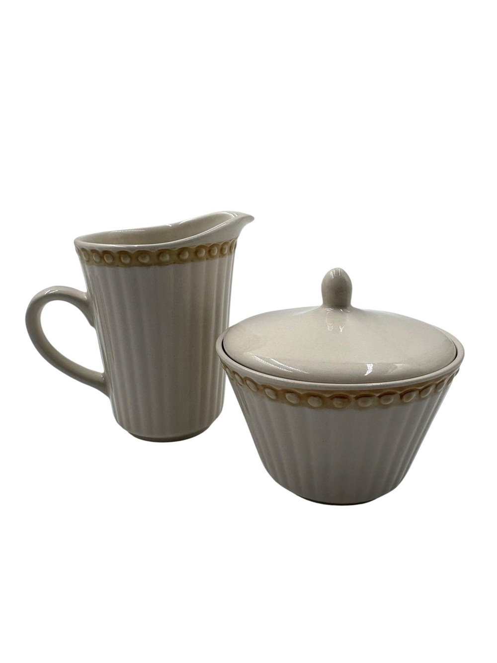 Linens 'n Things VICTORIAN PEARLS Creamer & Covered Sugar Bowl Set - Ribbed